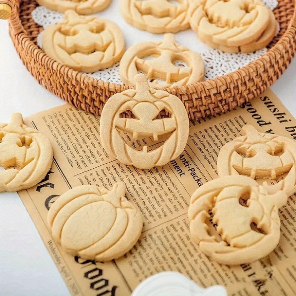 Set di 13 Tagliabiscotti a For - Pumpkin Lantern Halloween recensione e prezzo