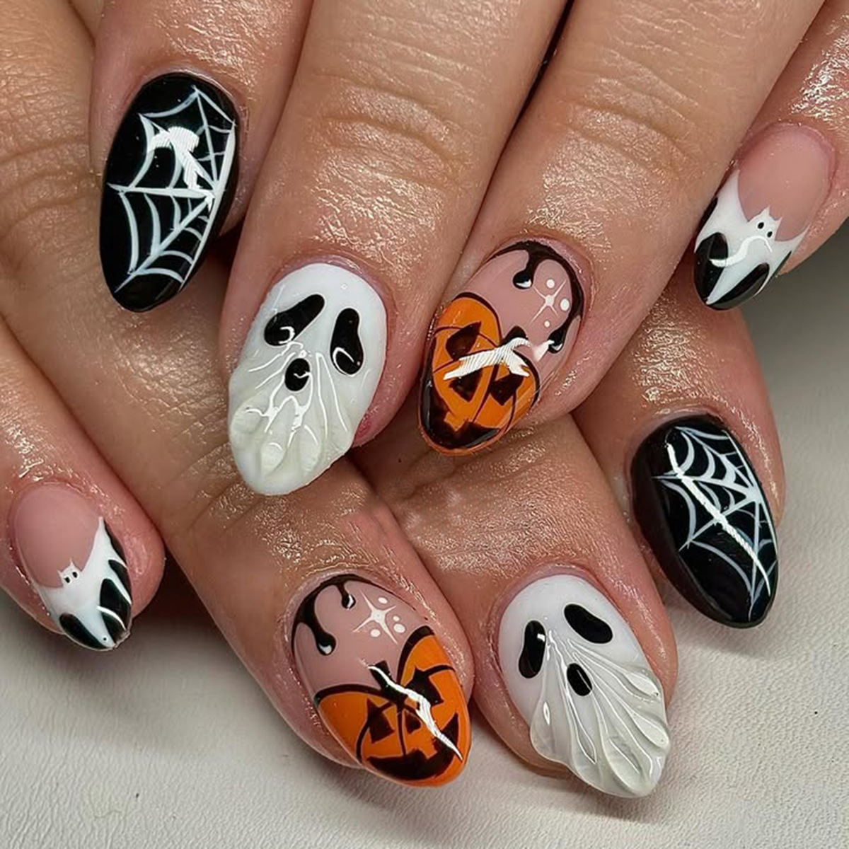 Unghie Finte di Halloween con  - Pumpkin Lantern Halloween recensione e prezzo